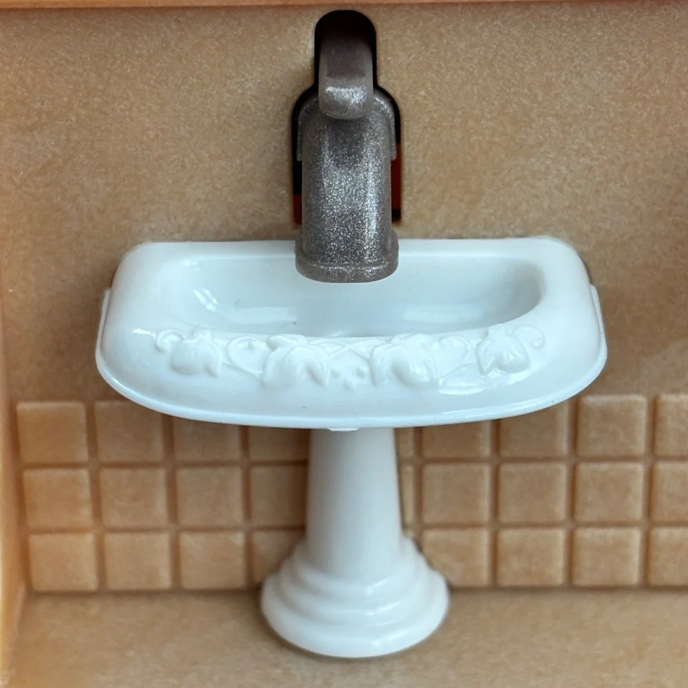Sylvanian Families Calico Critters Bathroom Sink Toilet Paper Roll Replacement